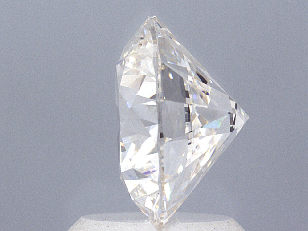 Round Brilliant, 2.2CT, E VVS2 Excellent