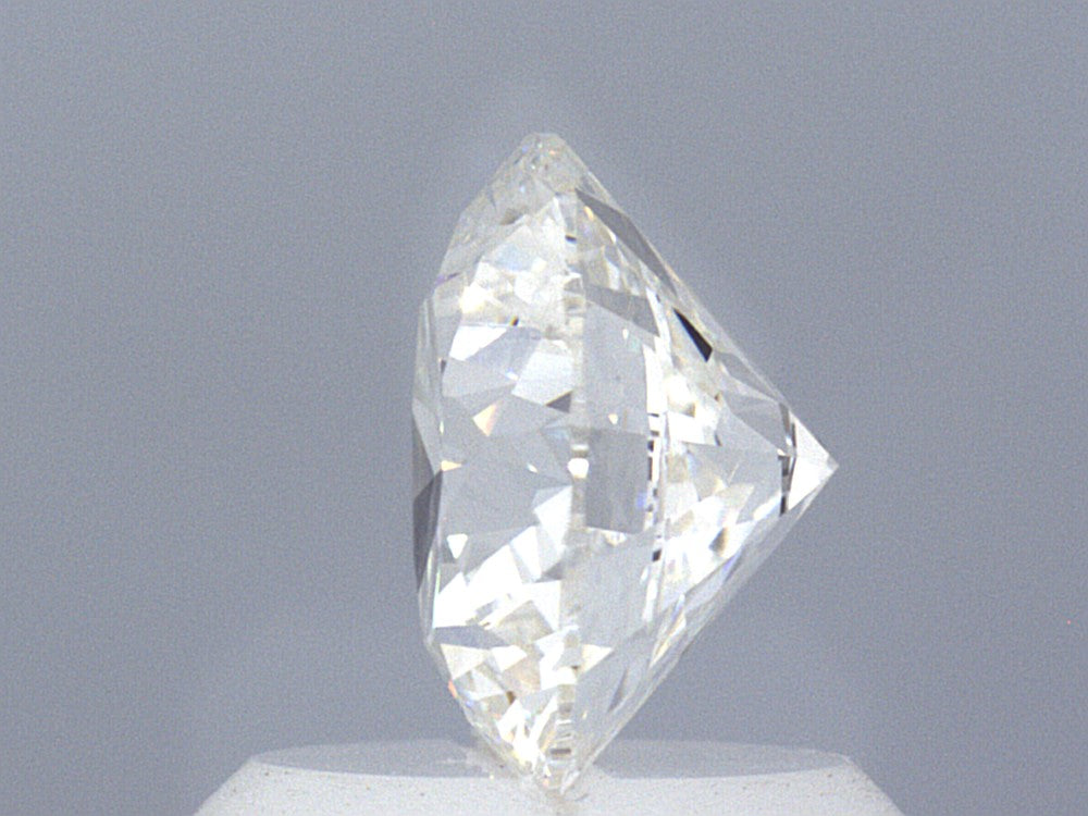 Round Brilliant, 1.09CT, E VVS2 Excellent