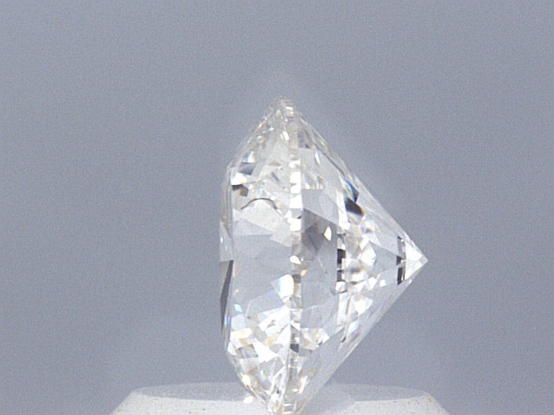 Round Brilliant, 1.1CT, D VVS2 Excellent