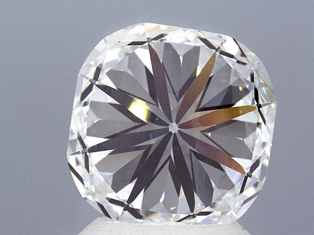 Round Brilliant, 2.9CT, D VS2 Excellent